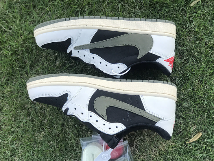 Nike two-tone luxury sneakers view 4 signature lace-up style