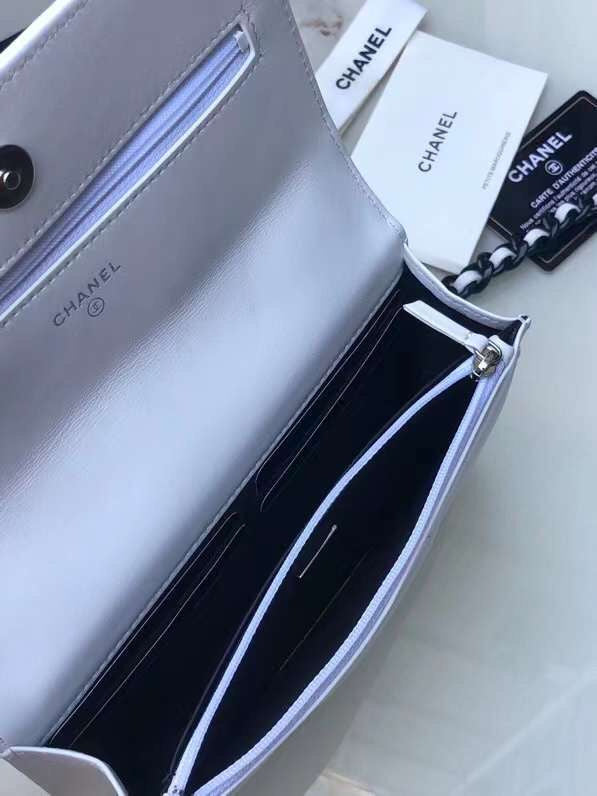  mid purse view 9