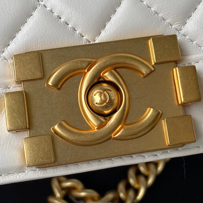  women's handbag, versatile design, view 10