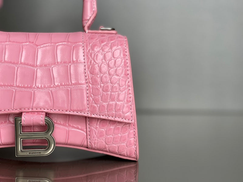 Zivas Charm Refined Everyday Style Statement Handbag (Everyday Luxury Essential) – Interior View