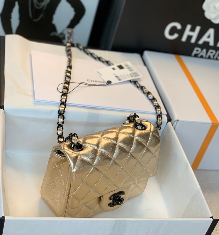  handbag, compact everyday style, image 9