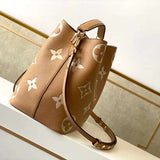 Close-up detail of modern structured women's handbag – women's luxury accessory