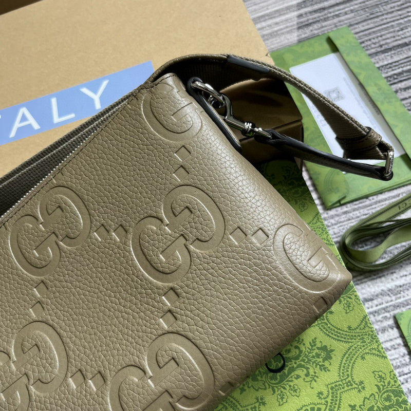 Styled lifestyle shot of signature everyday-luxe women's handbag – women's designer-style accessory