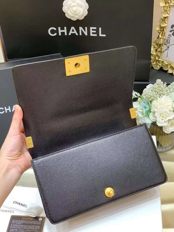  women's handbag, mid design, view 8