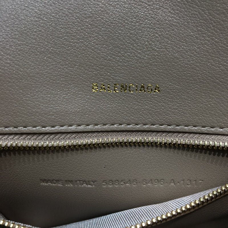 Effortless Premium PU Leather Handbag - Modern Structured Build | Women's Statement Accessory #852 - close-up detail shot (image 3) of designer-inspired handbag