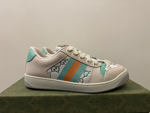 Gucci Fashion sneakers in stone beige chunky sole construction front view
