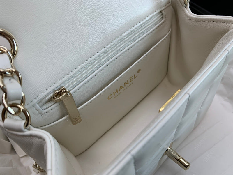  versatile purse view 4