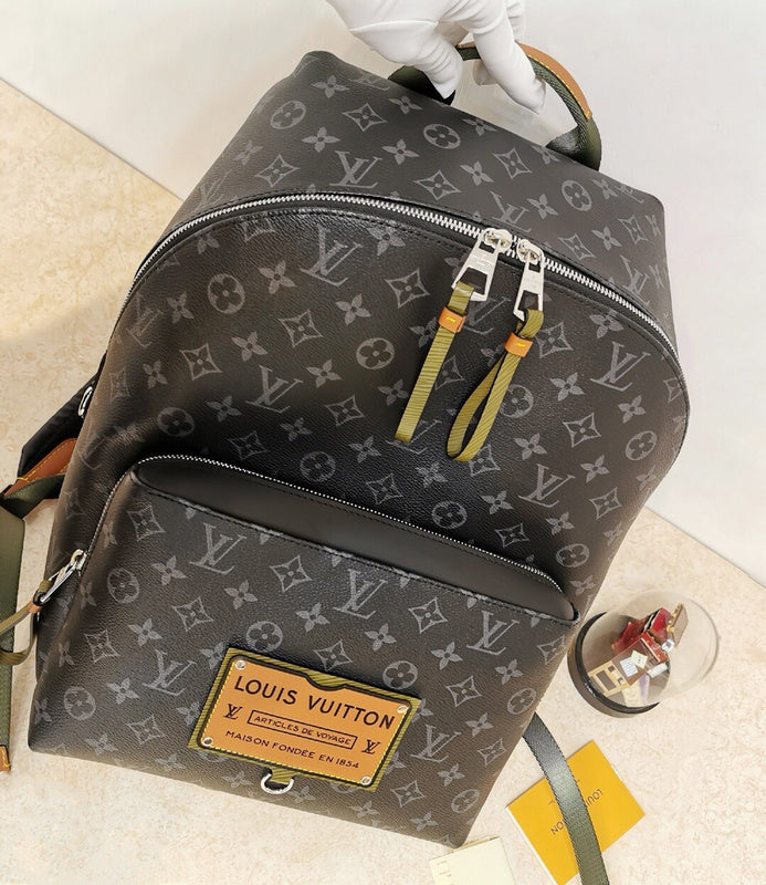 Front view of elevated classic women's handbag – women's designer-style accessory