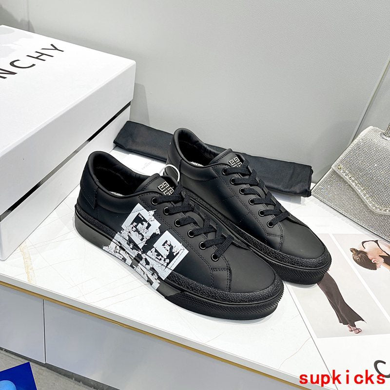 Givenchy shoes Style 047 - top view showing design
