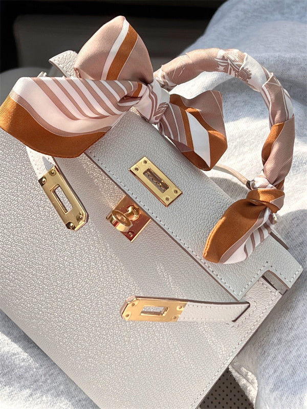  Structured structured bag front view 19