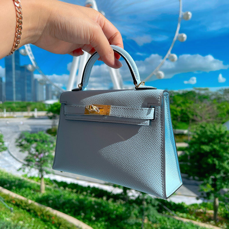 Close-up detail of balanced bag design