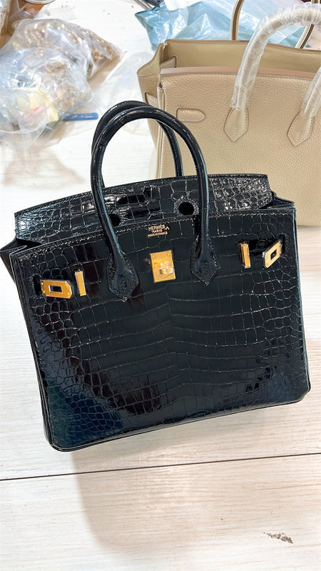  Graceful everyday bag front view 7