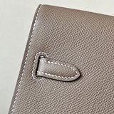  sleek everyday bag styled with outfit