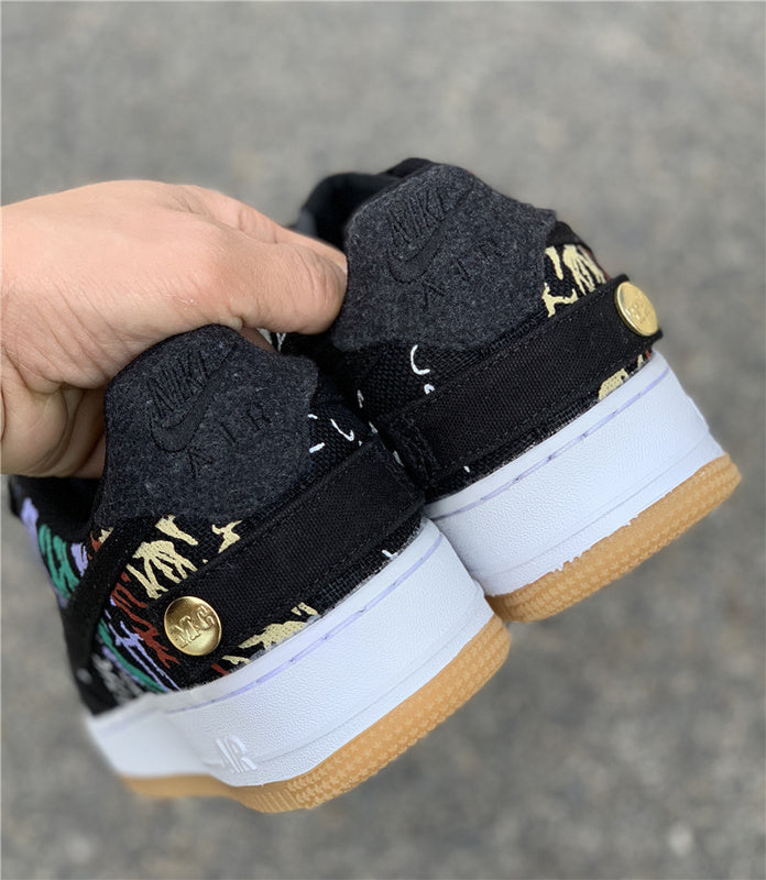 Nike Men's & Women's Designer Street Sneakers — Style 002 interior view