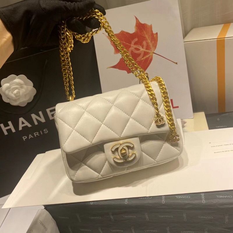  women's handbag, mid design, view 6