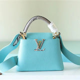  Sophisticated shopper bag front view
