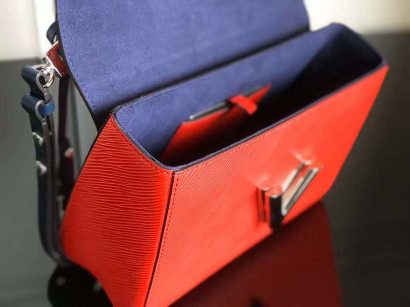 Close-up detail of statement premium women's handbag – women's statement bag