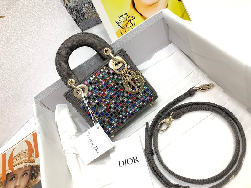 Front view of elevated everyday-luxe women's handbag – women's premium purse