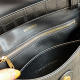 Ziva's Charm handbag – product shot (one versatile size)