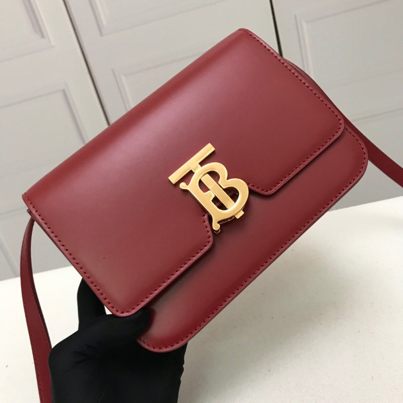 Ziva's Charm handbag – detail view (one versatile size)