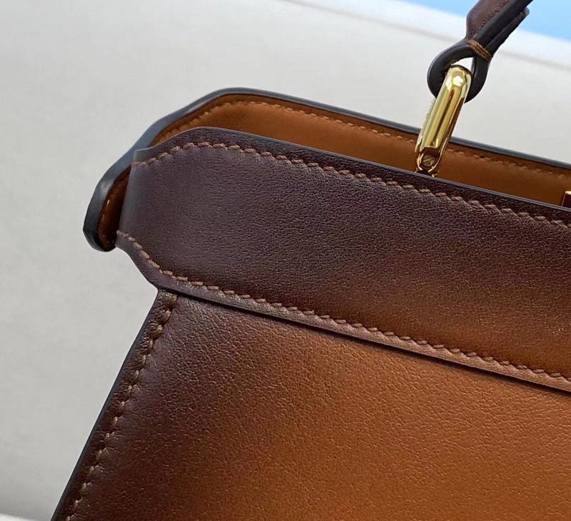 Ziva's Charm handbag – full view (Standard Size)