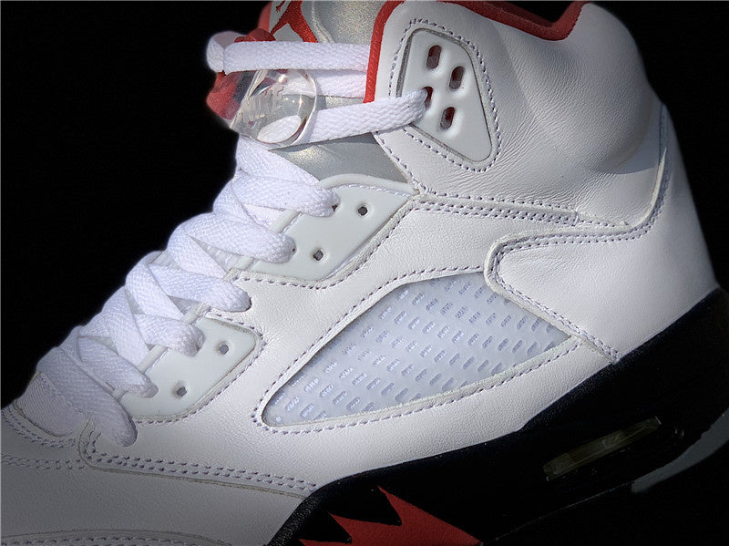 Nike Men's & Women's Iconic Street Trainers — Style 011 close-up view