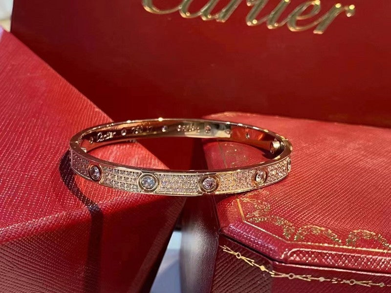 Angled view of Cartier unisex jewelry piece