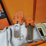 Hermes sandals Style 086 - top view showing design