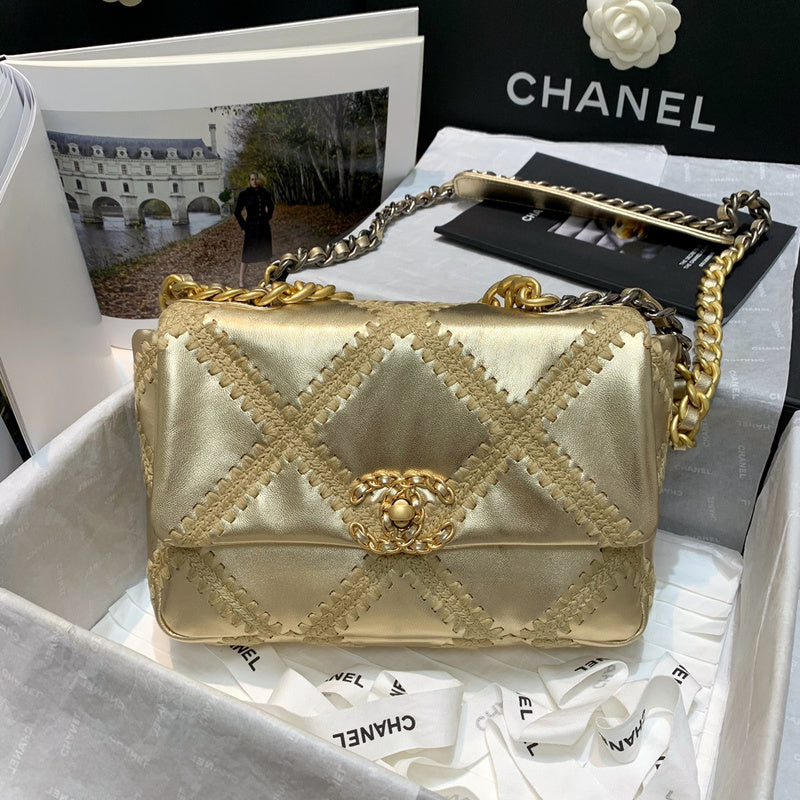  mid purse view 7