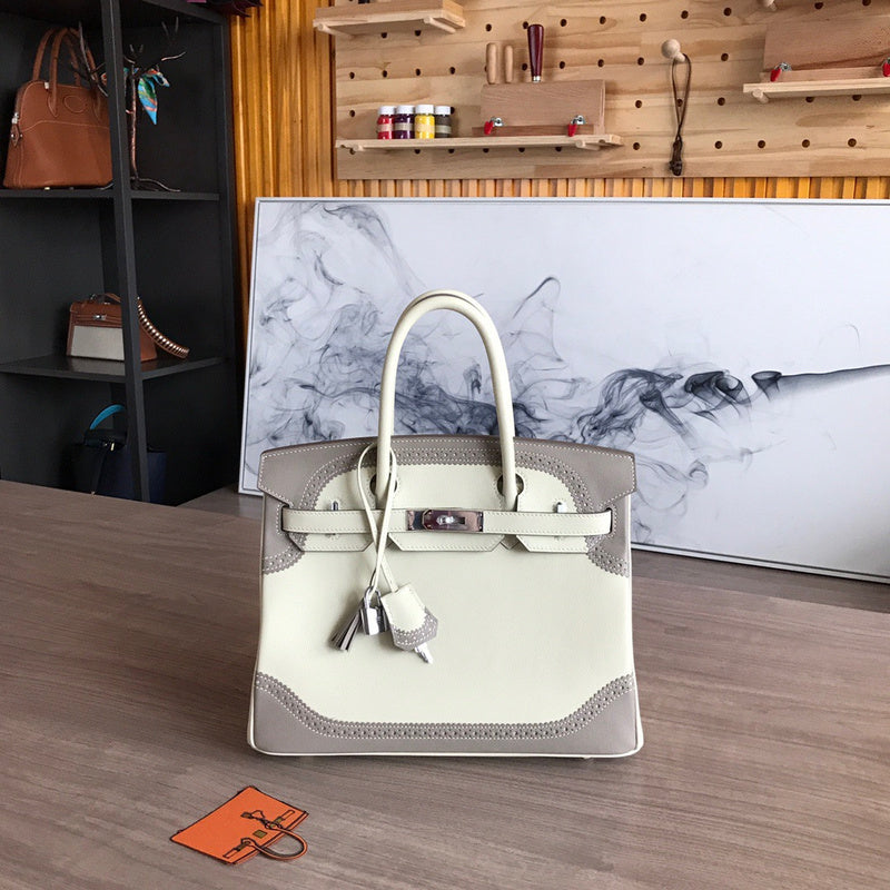 Sculpted bag women's premium everyday handbag