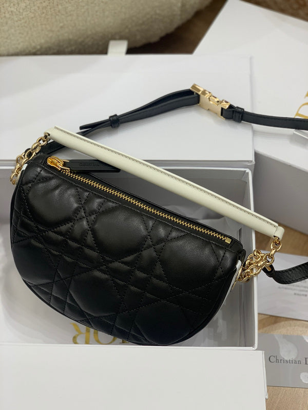 Interior view of structured premium women's handbag – women's luxury handbag