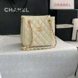 Zivas Charm Timeless Appeal Luxury Handbag (Elevated Daily Companion) – Detail View