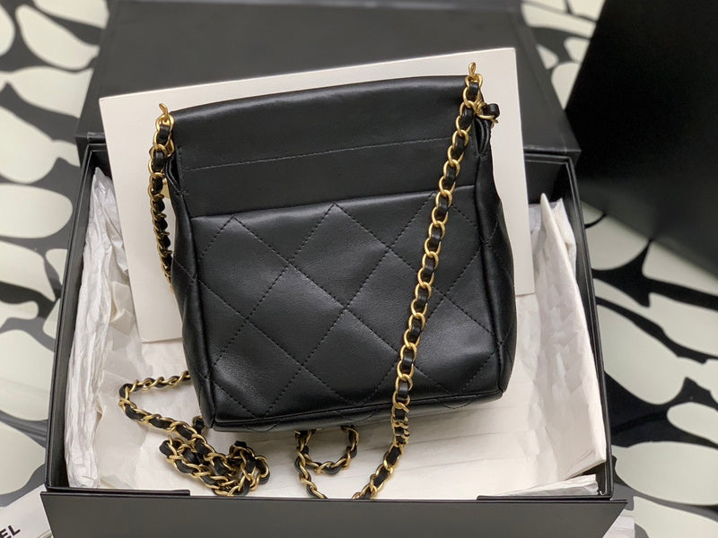  compact purse view 2