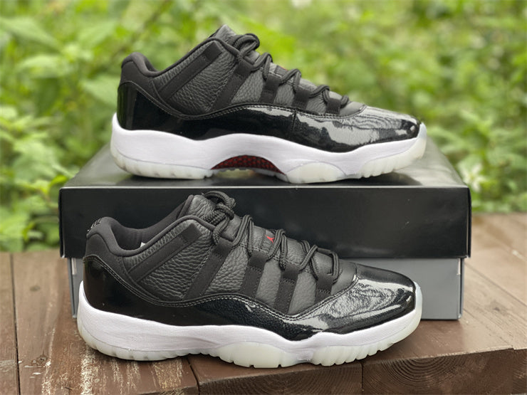 Nike Men's & Women's Luxury Low-Top Trainers — Style 225 front view