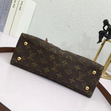 Styled lifestyle shot of structured sleek women's handbag – women's premium purse