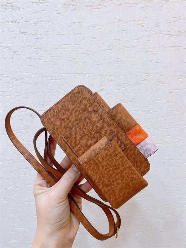 Side view of balanced structured handbag