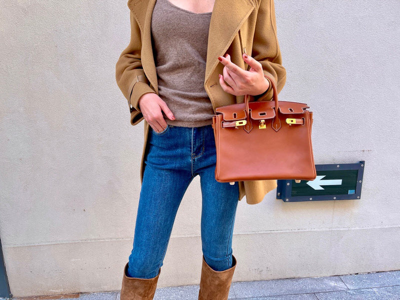 Elegant handbag styled for everyday wear