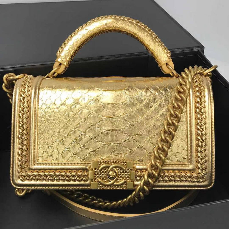  women's handbag, mid design, view 3