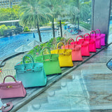  chic shopper bag styled with outfit