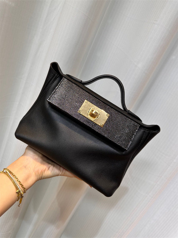  versatile carryall bag styled with outfit