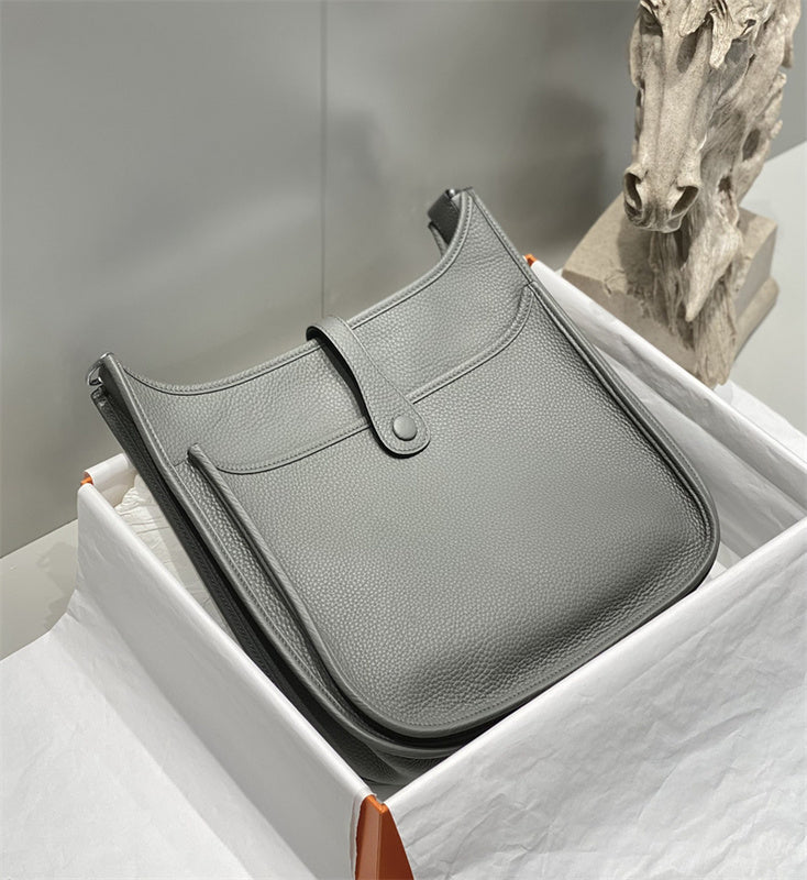 Chic bag women's premium everyday handbag