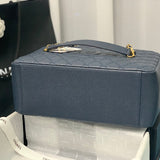  women's handbag, spacious design, view 7