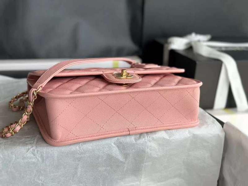 Zivas Charm Everyday Sophistication Everyday Handbag (Modern Wardrobe Staple) – Detail View