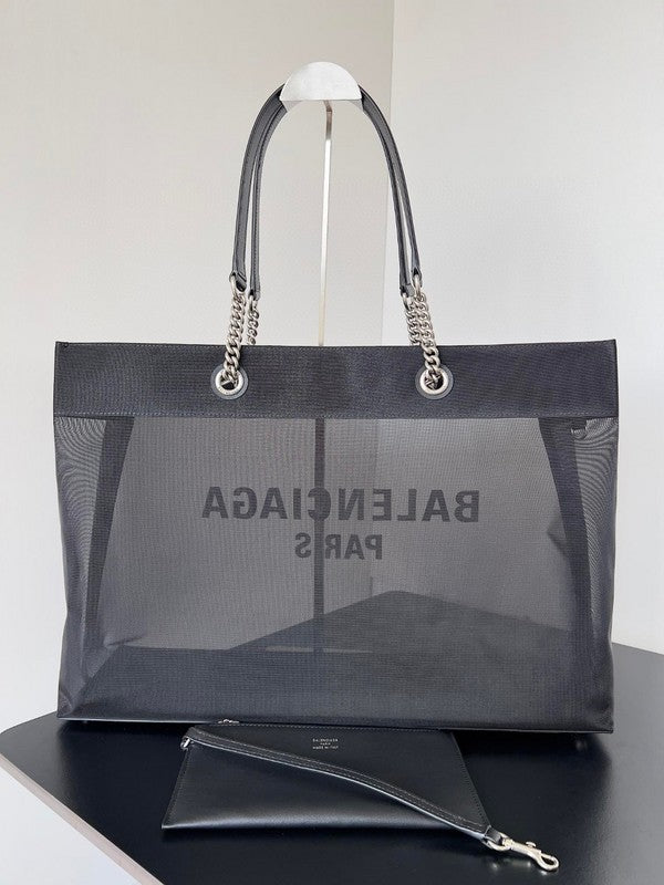 Zivas Charm Signature Style Fashion Handbag (Polished Everyday Piece) – Lifestyle Shot