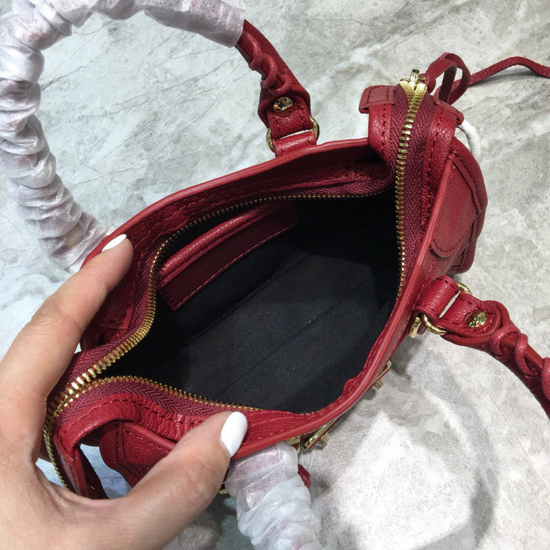 Effortless Faux Leather Handbag - Premium Craftsmanship Detailing | Women's Designer-Inspired Purse #702 - alternate angle view (image 8) of designer-inspired handbag
