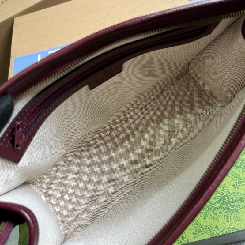 Close-up detail of polished chic women's handbag – women's luxury accessory