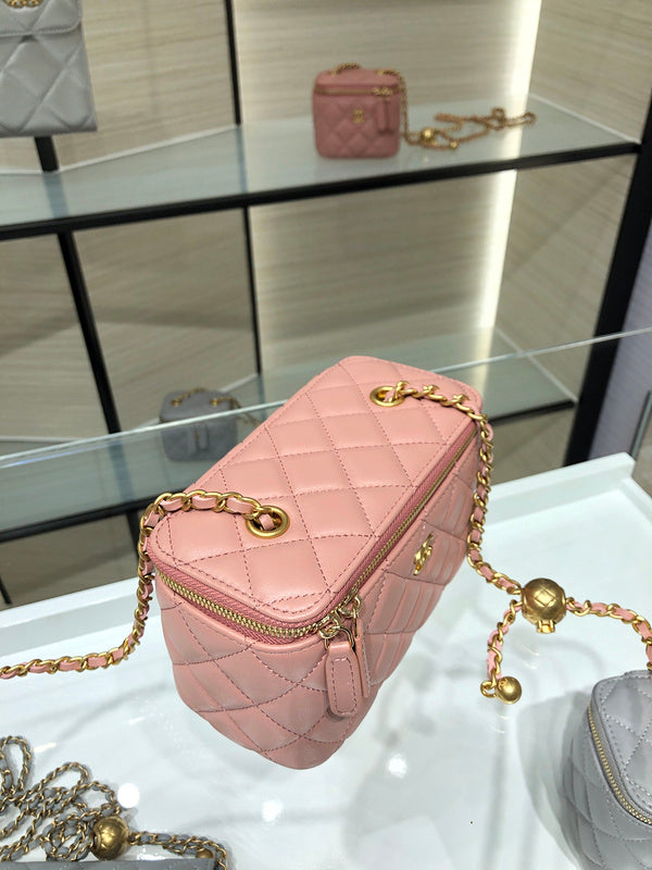  handbag, compact everyday style, image 7