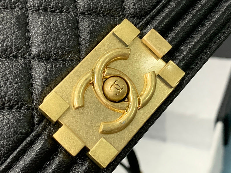  mid purse view 2