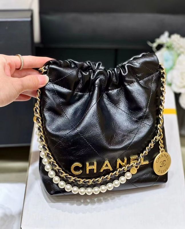  women's handbag, mid design, view 3
