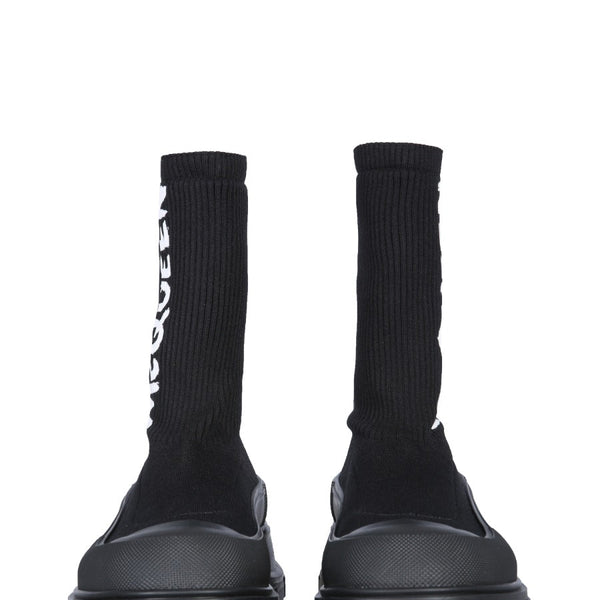Alexander McQueen Shoes? Alexander Mcqueen Men Tread Slick Boot Premium Designer Casual Shoes